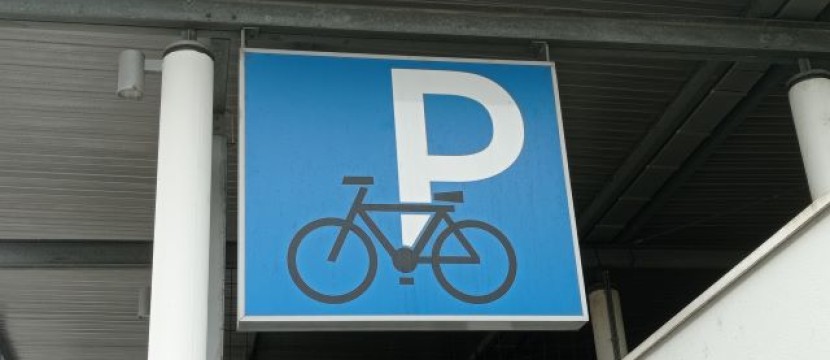 Die Bedeutung von Fahrradparkplätzen und Fahrradparkhäusern für die urbane Mobilität